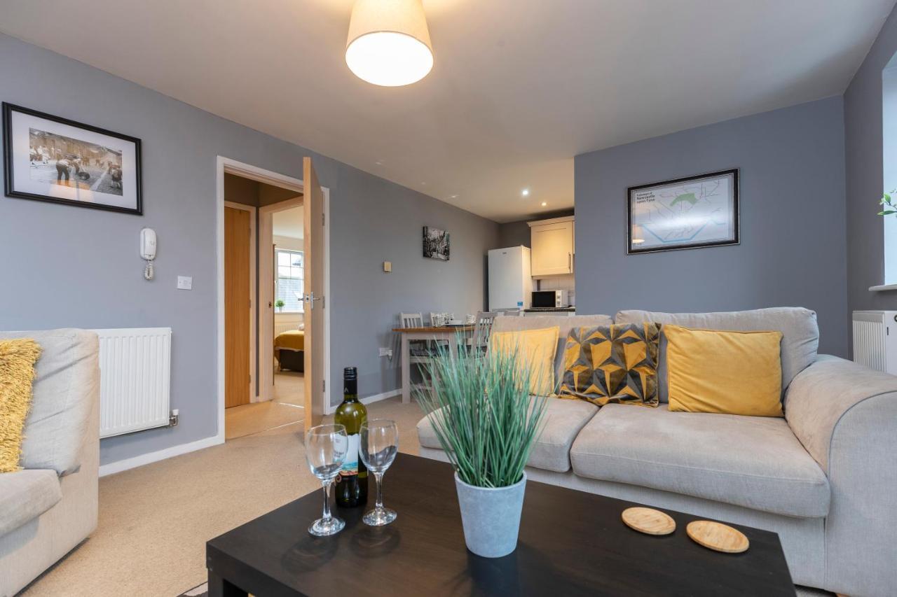 Oakstays Gateshead St James Екстериор снимка